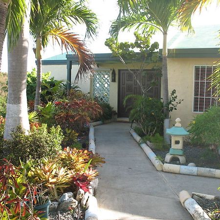 Carringtons Inn Saint Croix Екстериор снимка