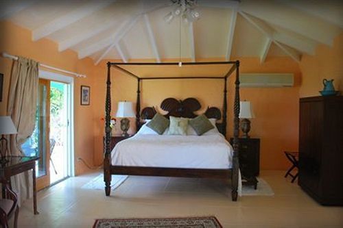 Carringtons Inn Saint Croix Екстериор снимка