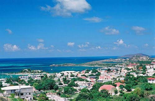 Carringtons Inn Saint Croix Екстериор снимка